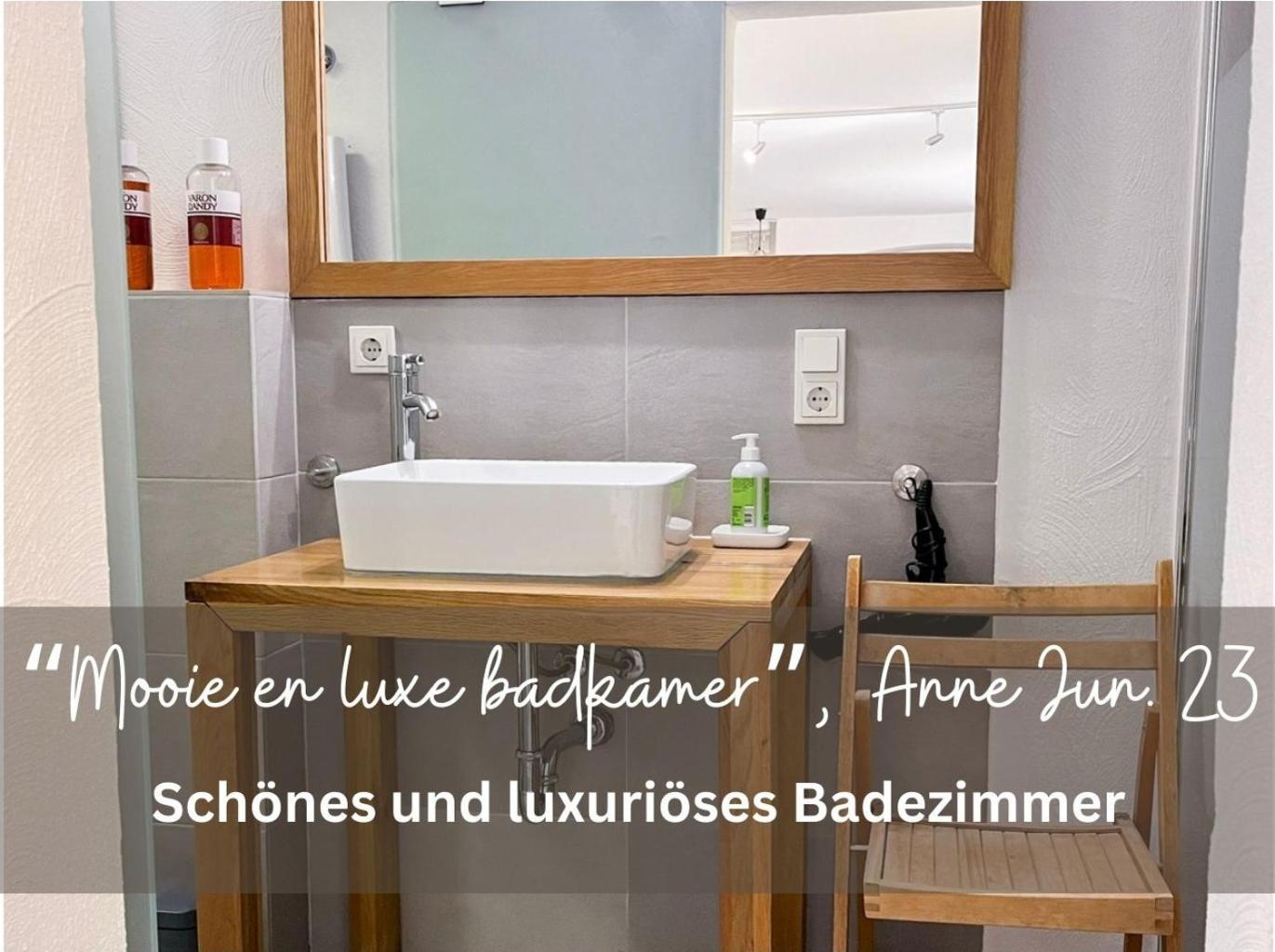 Living-In-History: Historischer Charme Und Design Dudeldorf Esterno foto